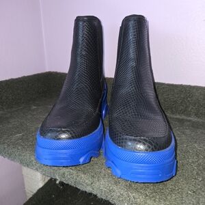 Sorel Black and Blue Winter Boots